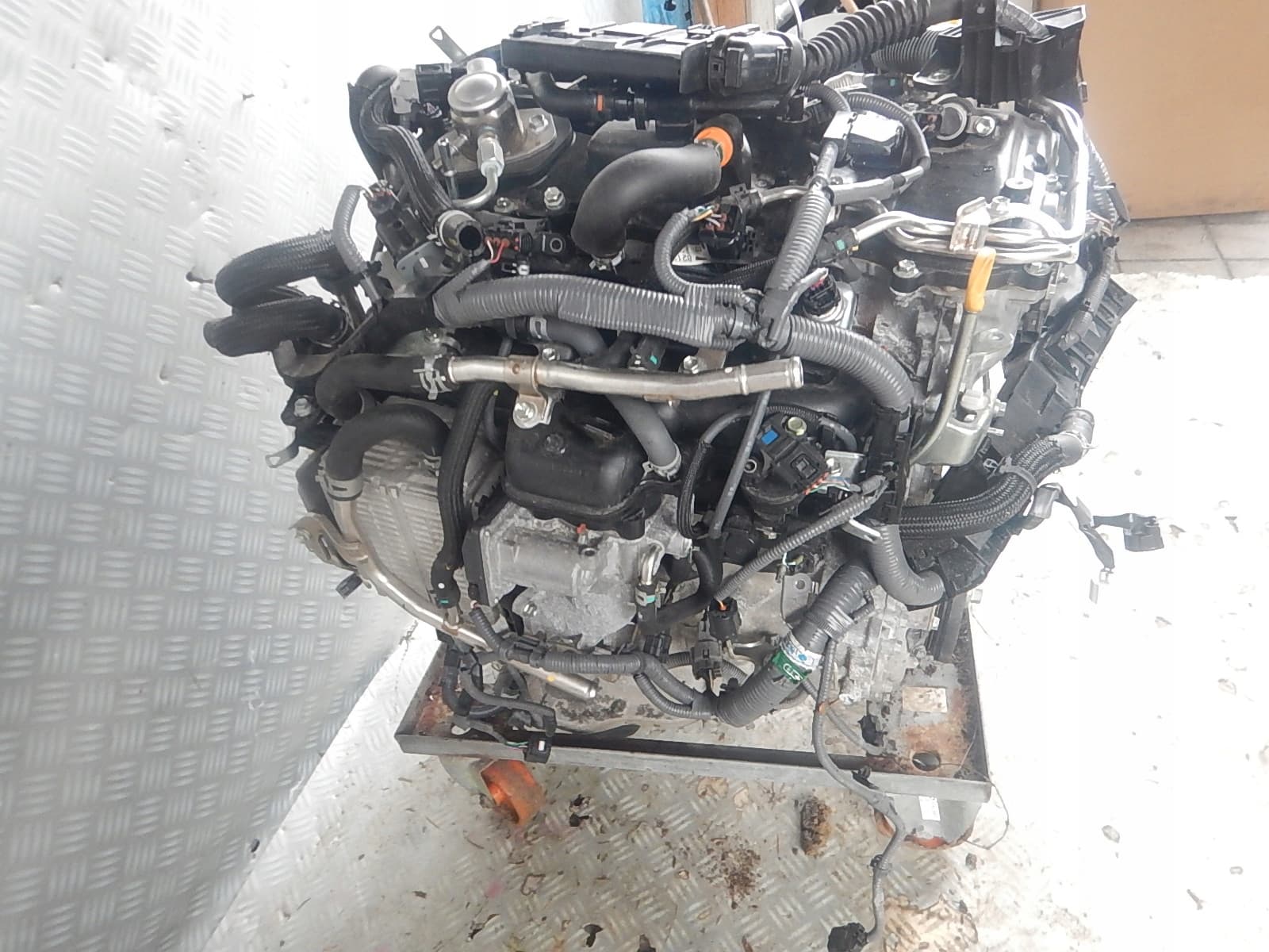 Moteur 8AR-FTS — vue 2
