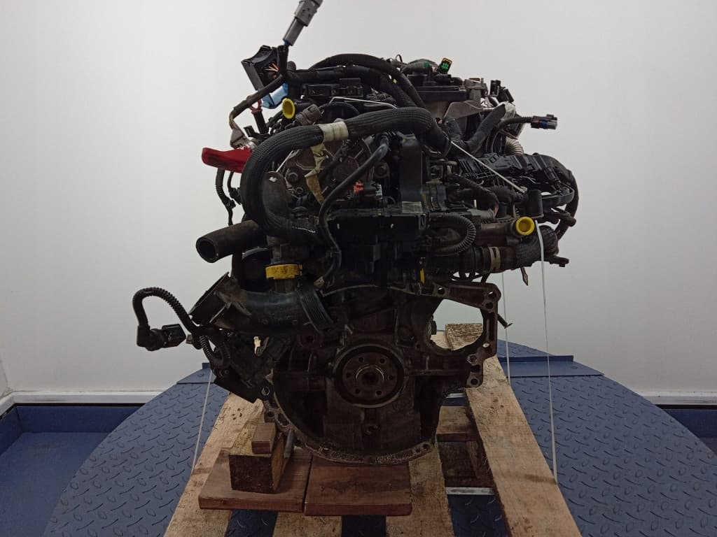 Moteur 8HP (DV4C) — vue 2