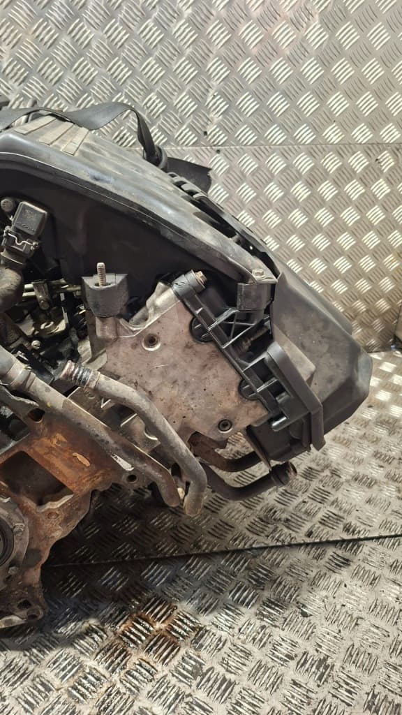 Moteur M47 D20 (204D1) — vue 2