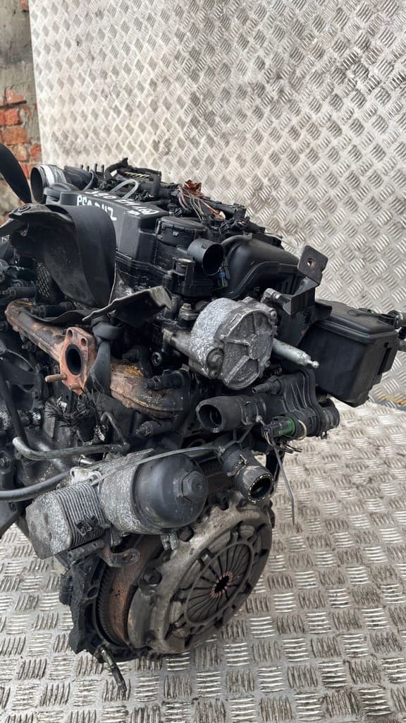 Moteur 9HV (DV6TED4B) — vue 2