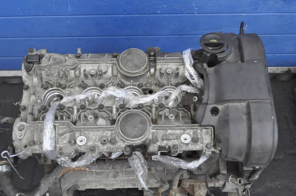 Moteur B 5244 S5 — vue 2