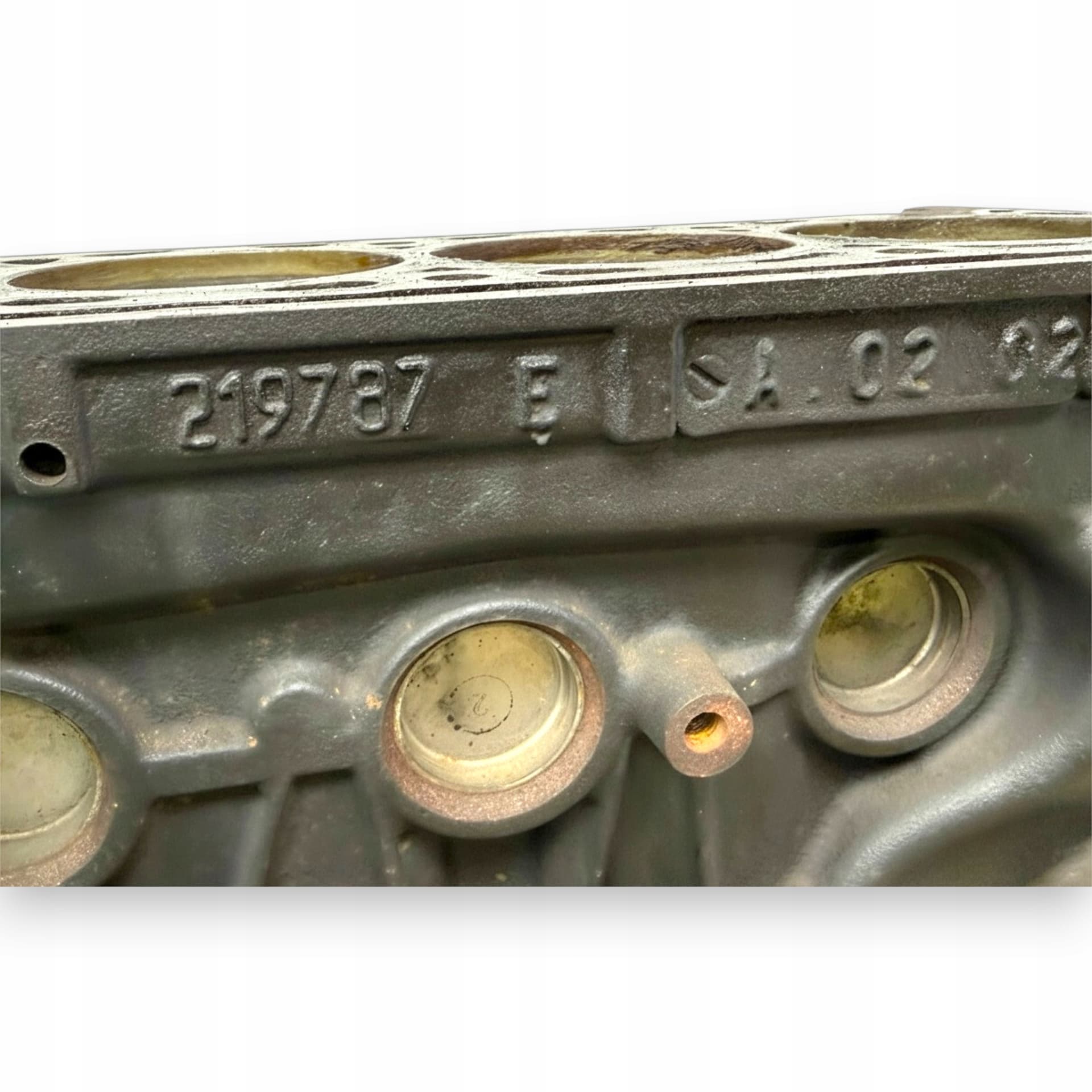 Moteur F4R 714 — vue 2