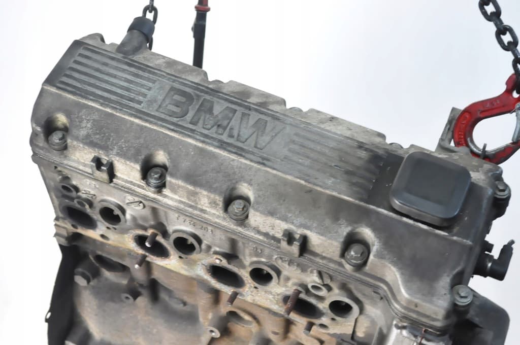 Moteur M43 B18 (184E2) — vue 2