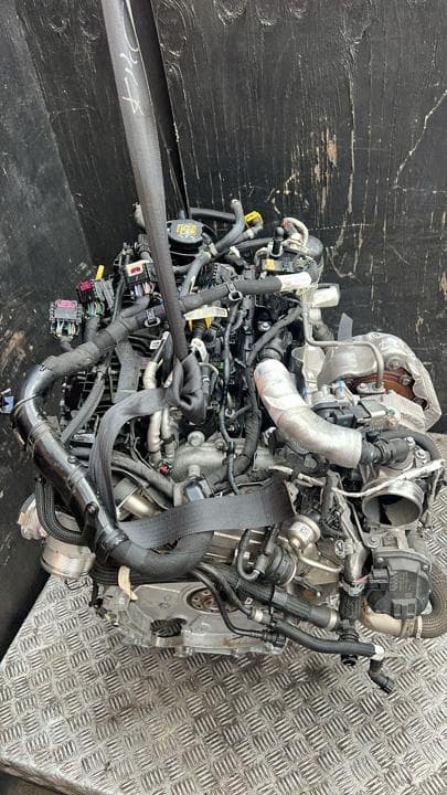 Moteur 204DTY(AJ21D4) - Image 1