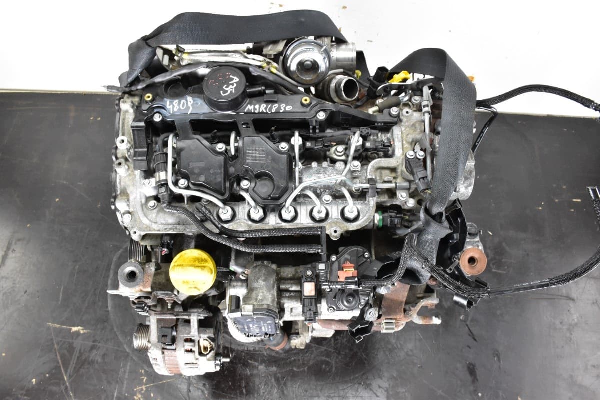 Moteur M9R 830 — vue 2
