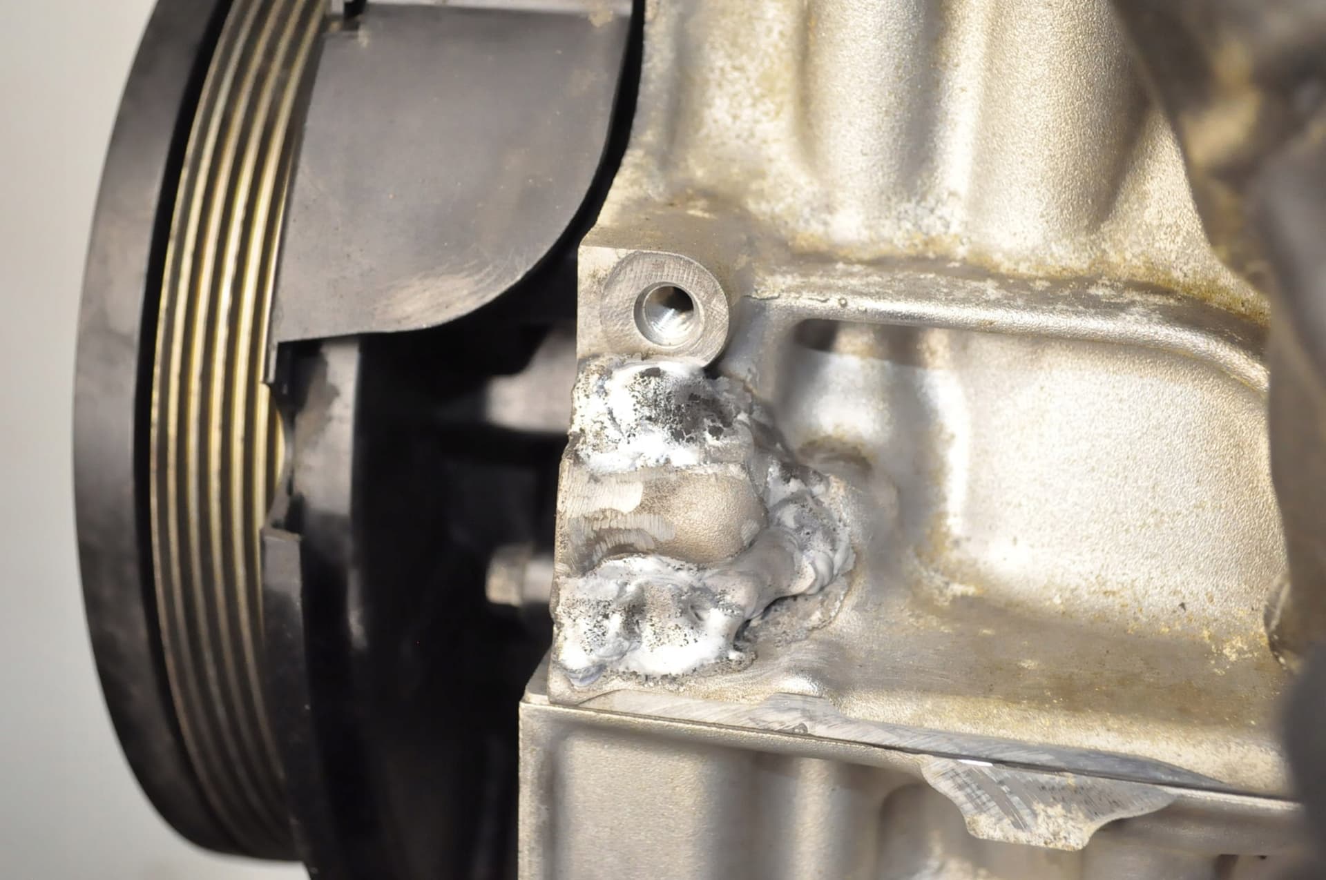 Moteur D 4204 T23 — vue 2