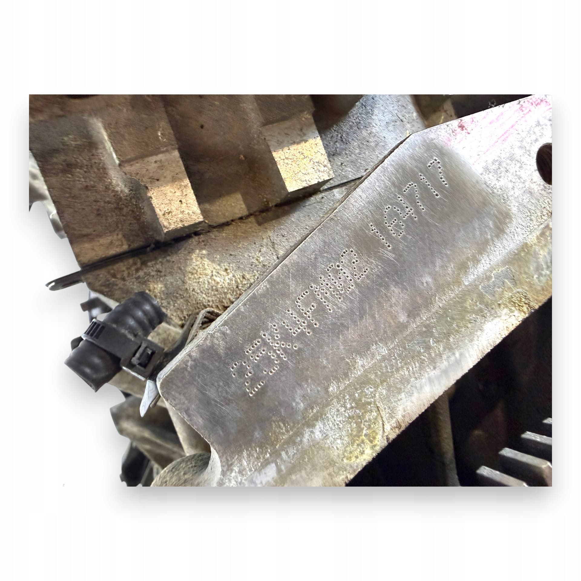 Moteur 25 K4F — vue 2