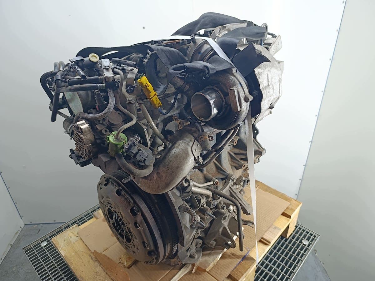 Moteur M9R 742 — vue 2