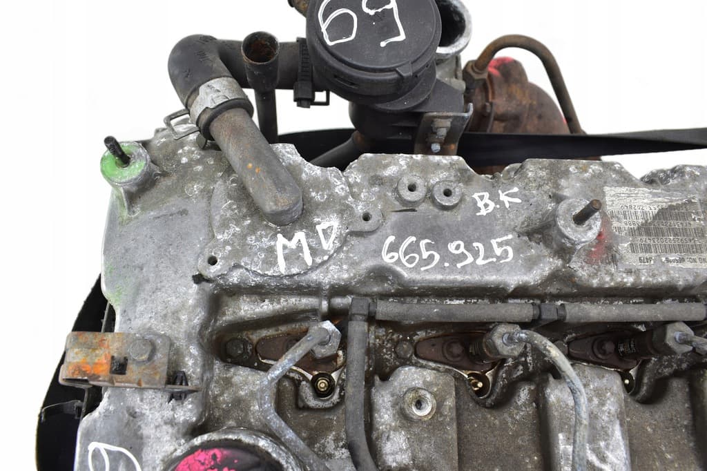 Moteur D27DT — vue 2