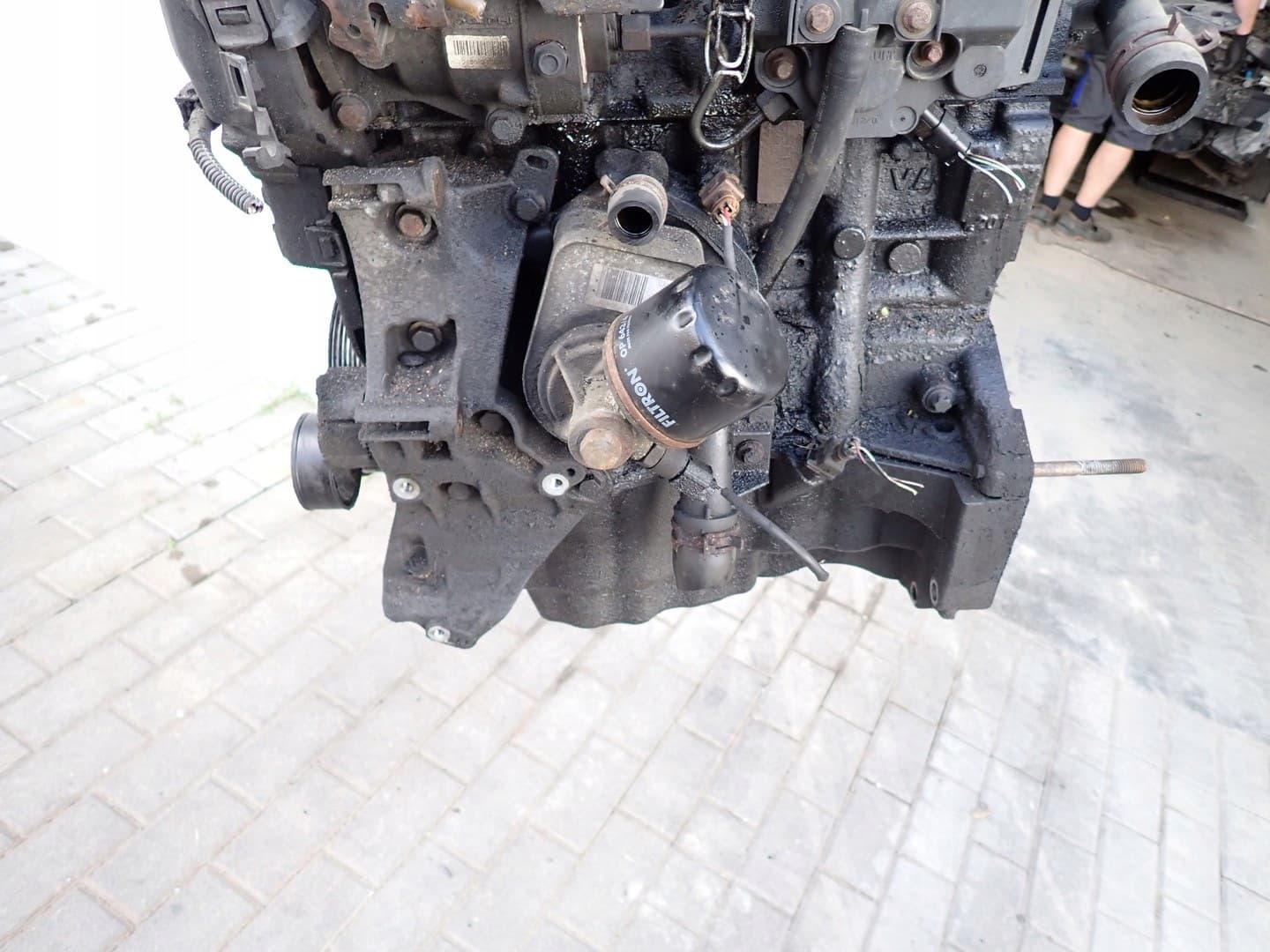 Moteur K9K 766 — vue 2